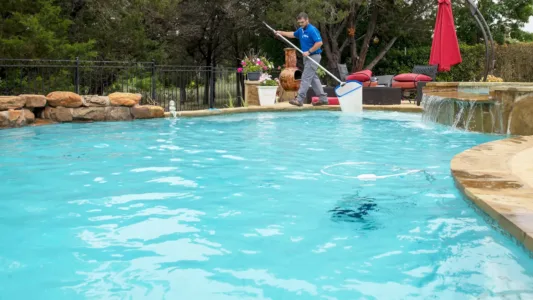 A Comprehensive Guide to Keeping Your Swimming Pool Clean and Crystal Clear