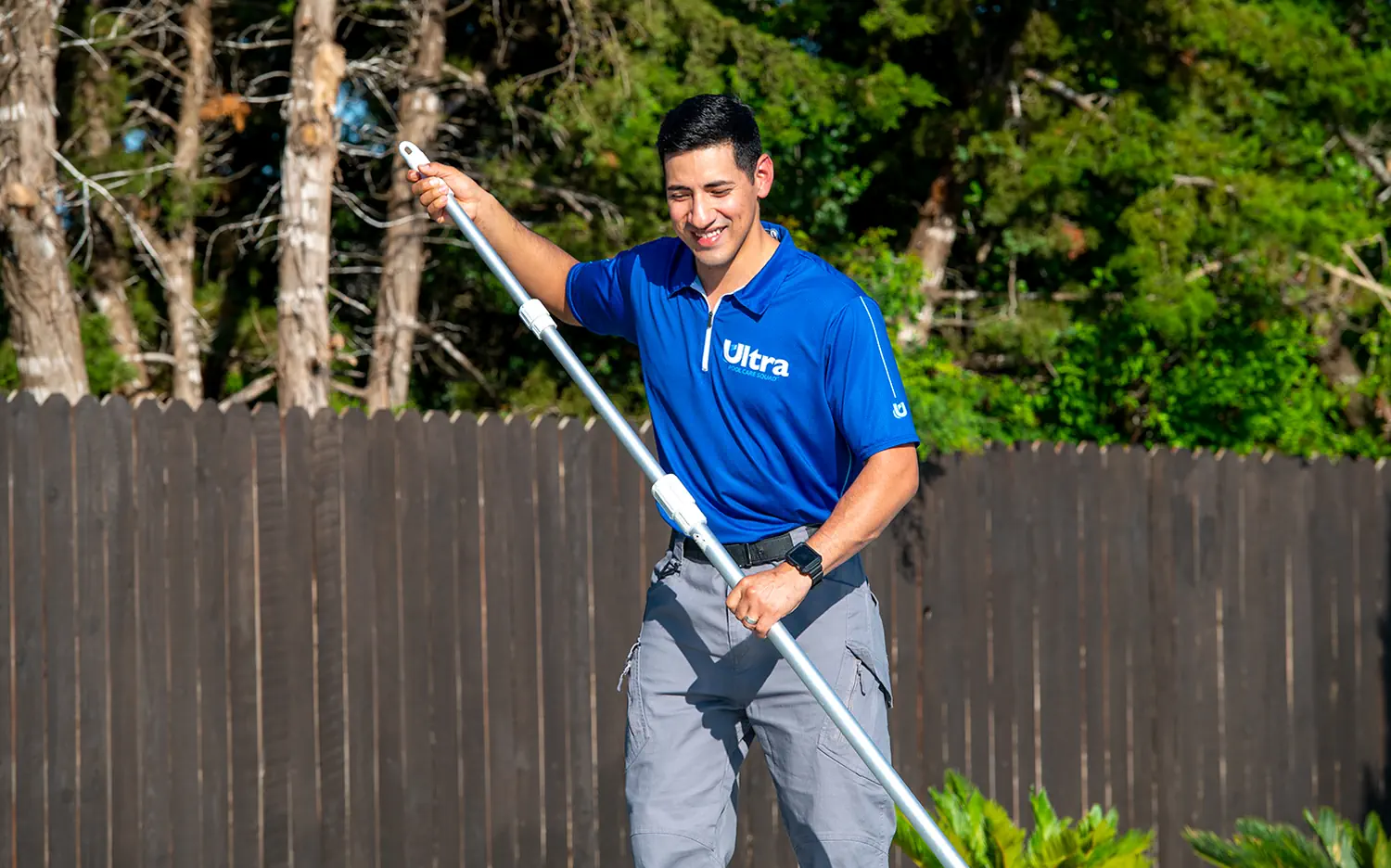 How to find the best pool cleaning service
